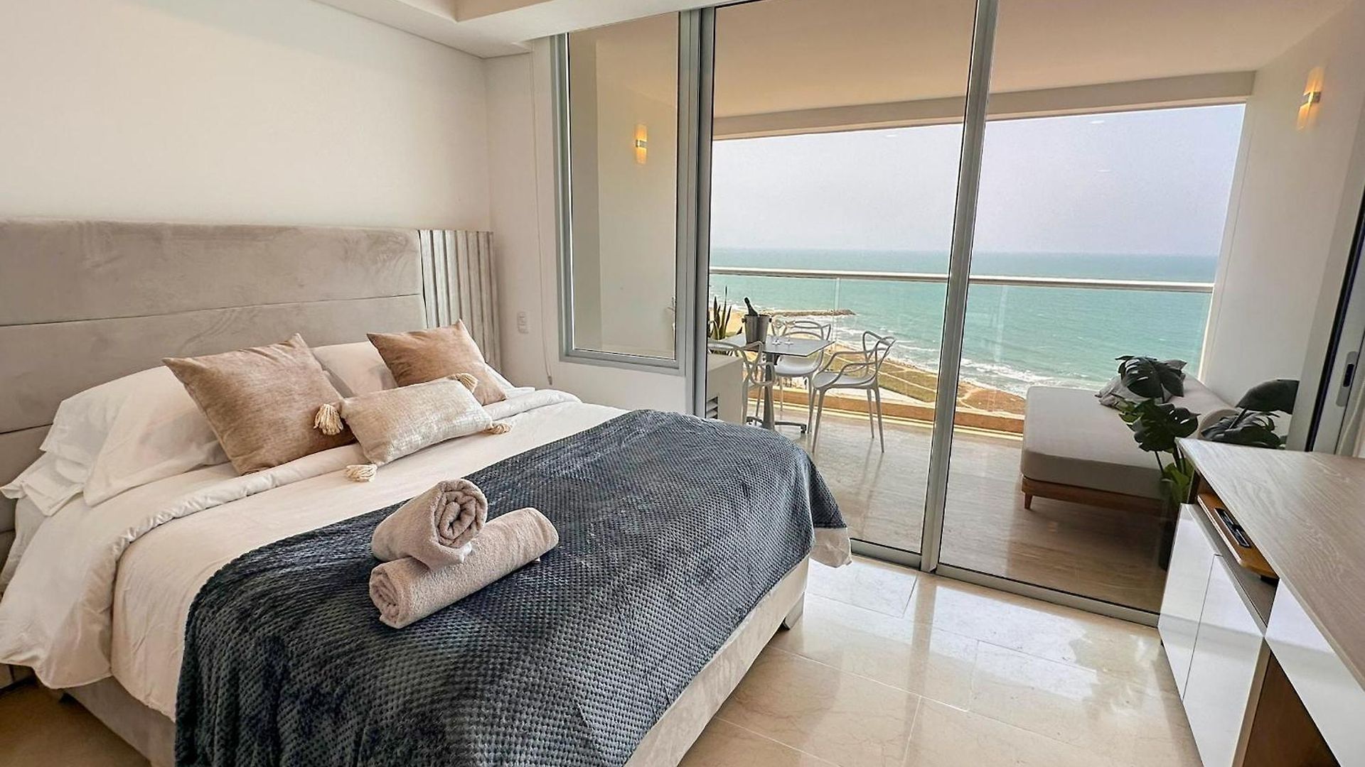 Cartagena Beach Resort * Cartagena