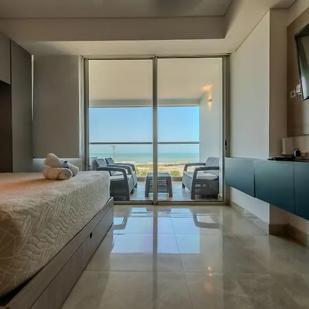 Cartagena Beach Resort Apartamento *